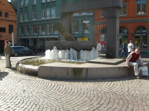 S6300193.jpg
